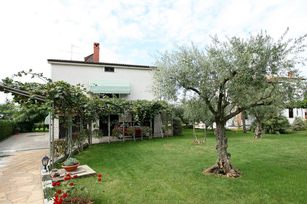 Apartments Bella Vista Umag Luaran gambar