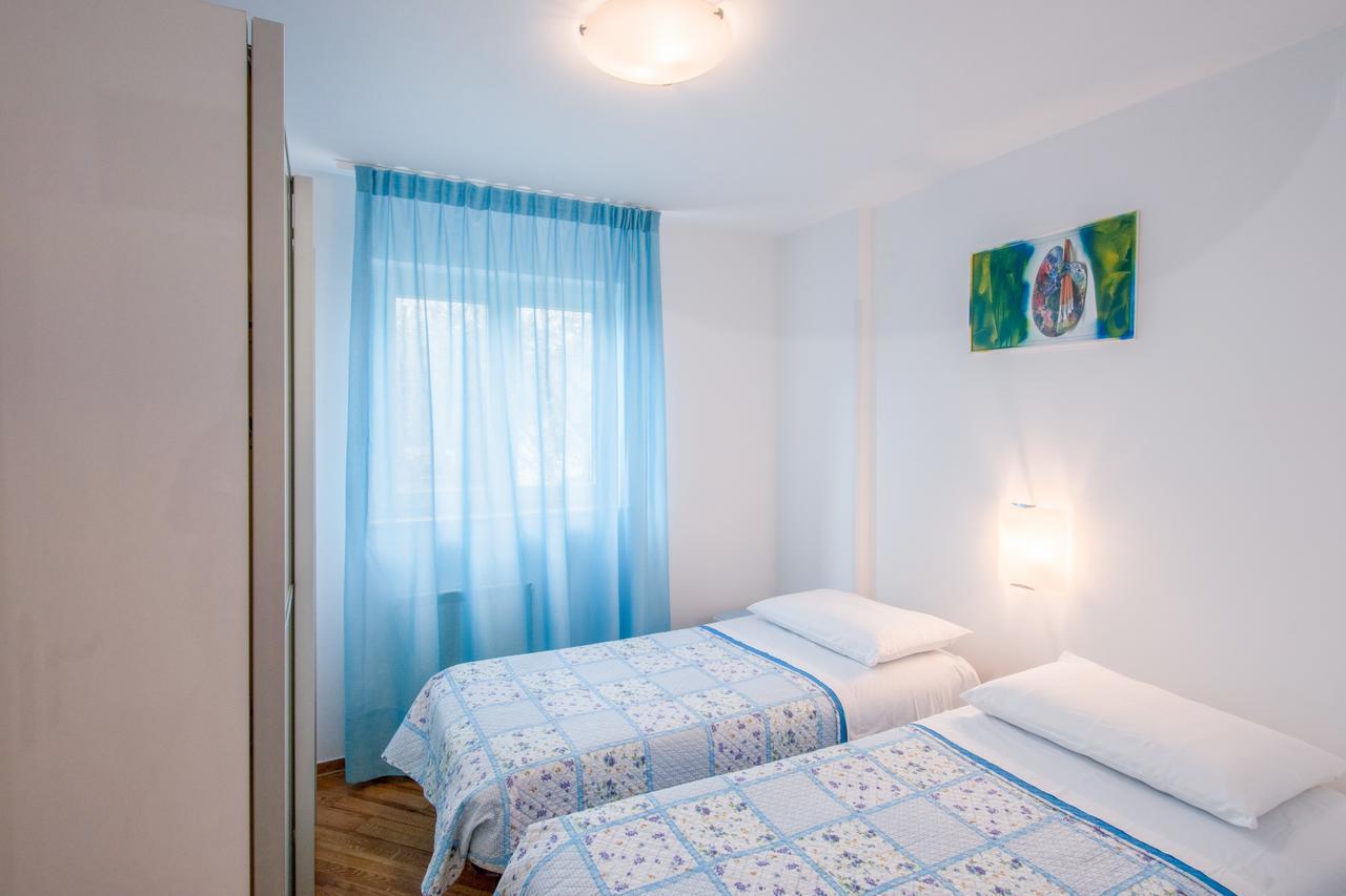 Apartments Bella Vista Umag Luaran gambar